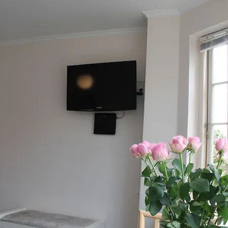 Amalie & Οντένσε