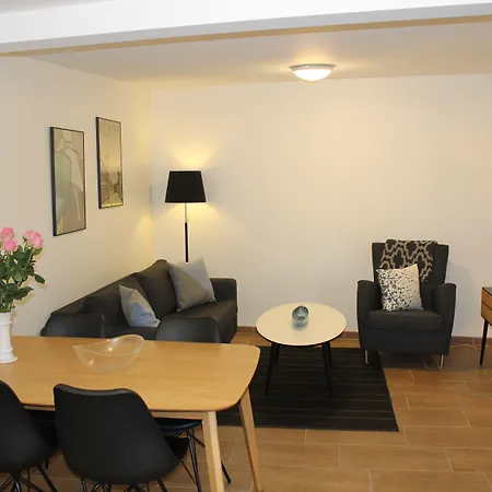 Bed and Breakfast Amalie &