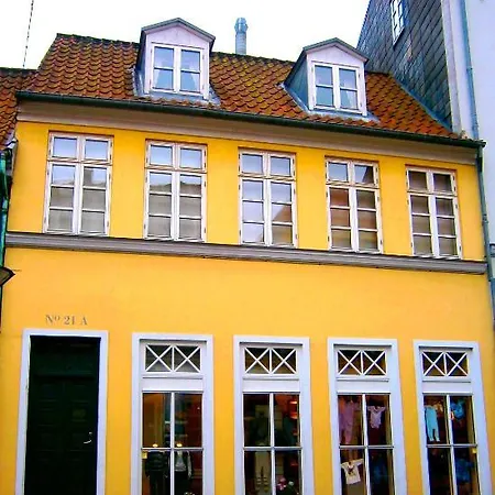 Bed & Breakfast Amalie & 4*