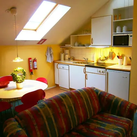 Amalie & Bed & Breakfast 4*