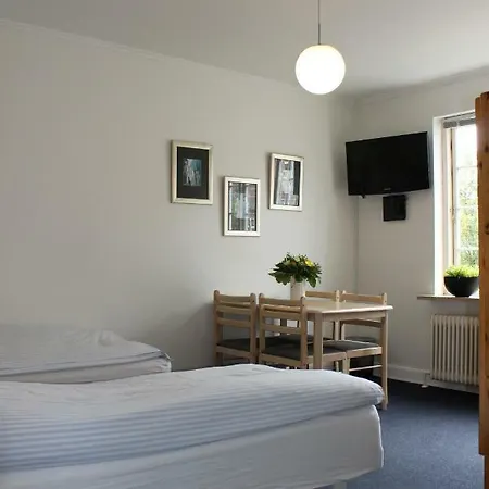 Bed & Breakfast Amalie & 4*