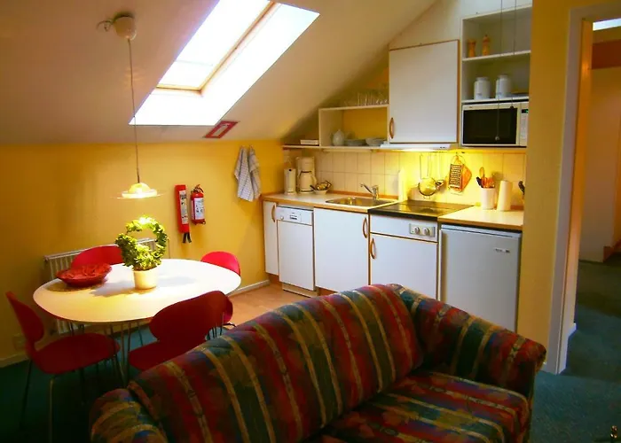 Amalie & Bed & Breakfast 4*